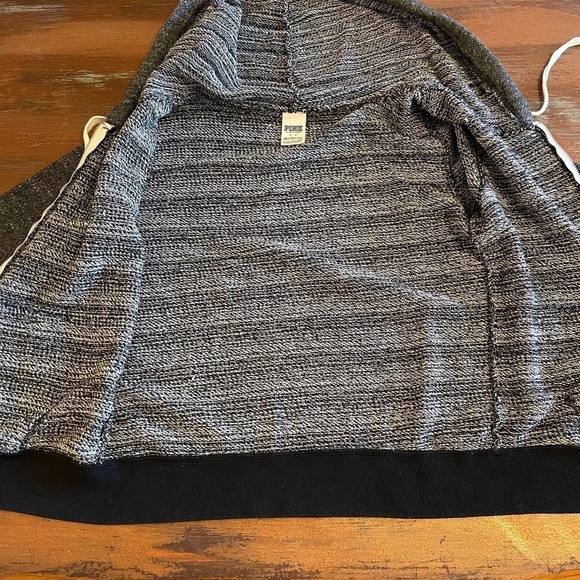 Pink Women's Hoodie Zipper Up Front Logo Size Small - Picture 4 of 6